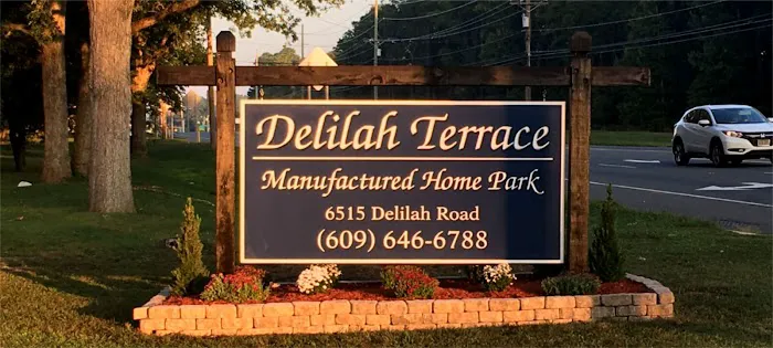 Delilah Terrace MHP Picture 3