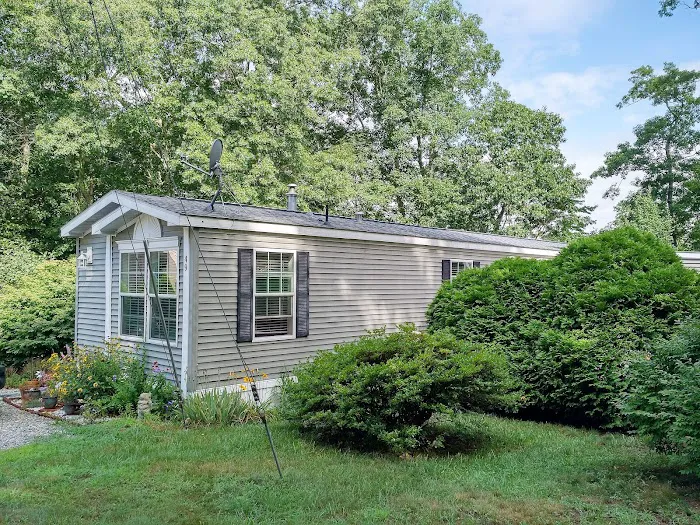 Tilting Rock Mobile Home Community Picture 4