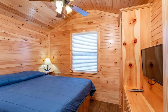 Pine Lake RV Resort & Cottages Picture 1