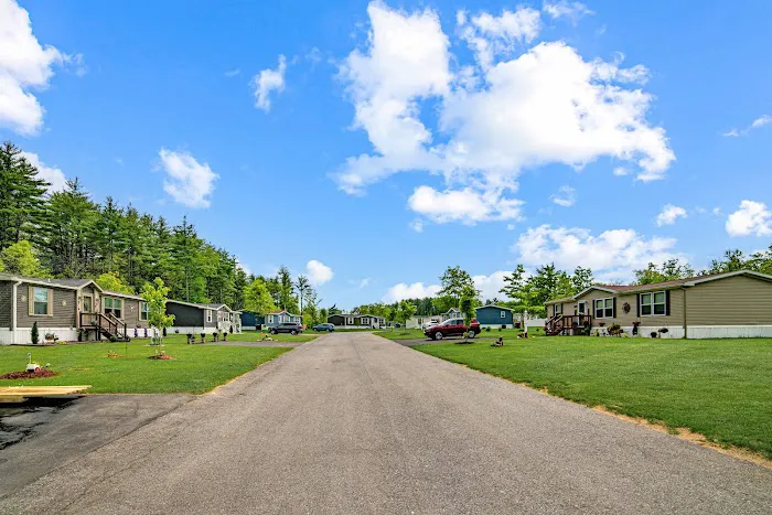 Saratoga Village Mobile Home Park Picture 4