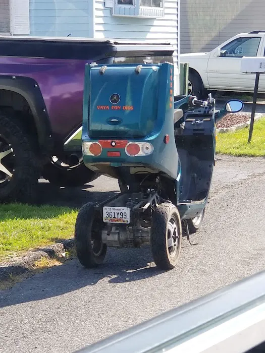 Williams Estates and Peppermint Woods Picture 9