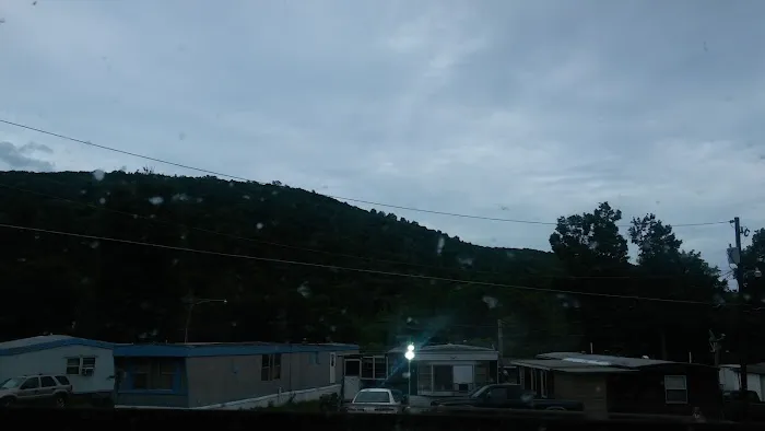 Copper Kettle Mobile Home Picture 4