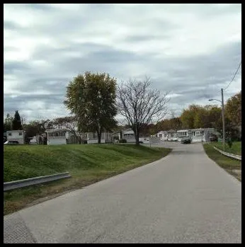 Liberty Mobile Home Park Picture 4