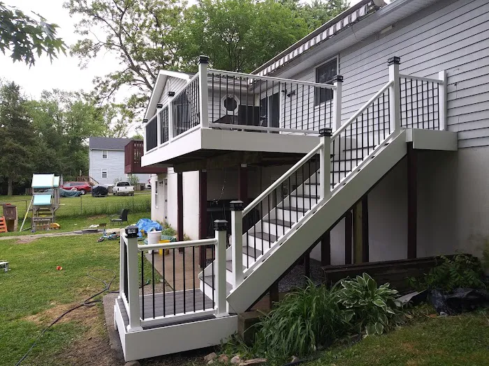 Penwood Mobile Home Park Picture 7