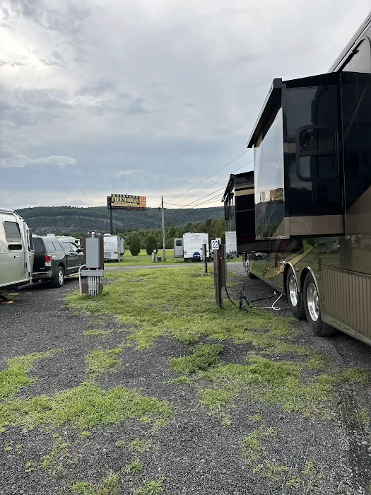 Tri-State RV Park Picture 5