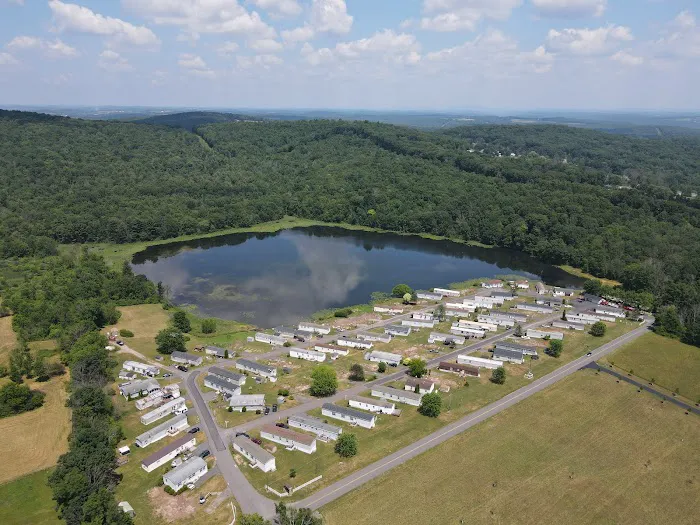 Oakwood Lake Village Picture 8