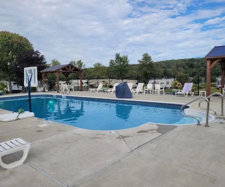 Clayton Park RV Escape