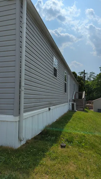 Progress Ridge Mobile Home Park Picture 8