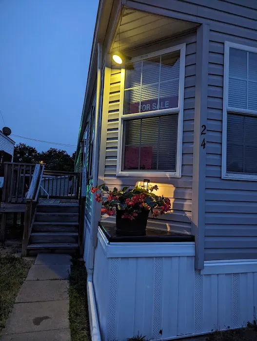 Progress Ridge Mobile Home Park Picture 10