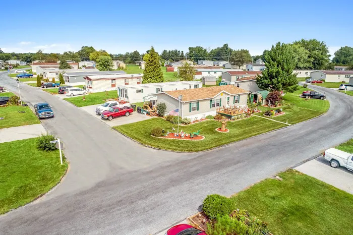 New Oxford Commons Manufactured Home Community Picture 2