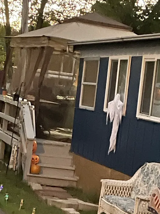 Easton Mobile Home Park Picture 1
