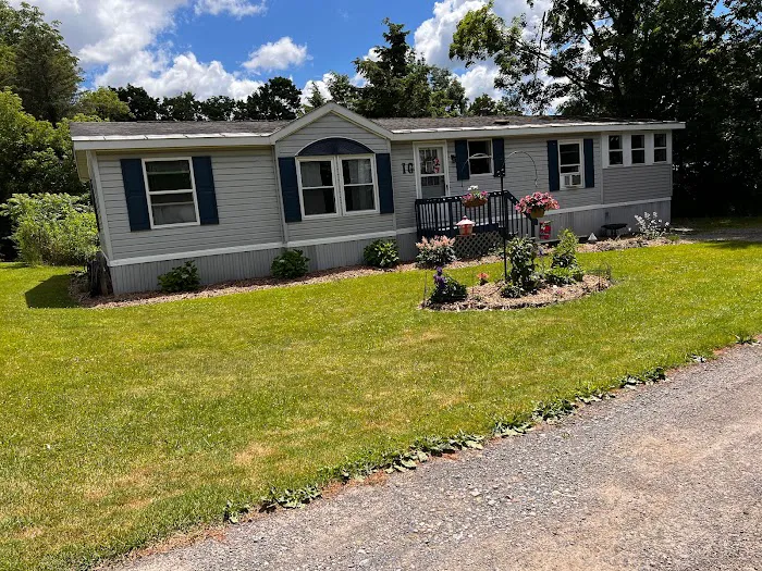 Campbell Road Mobil Home Community Picture 2