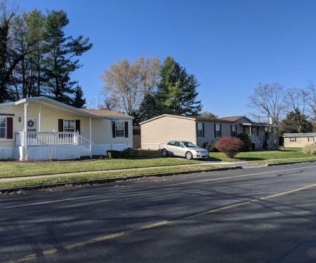 Pin Oak Mobile Home Community