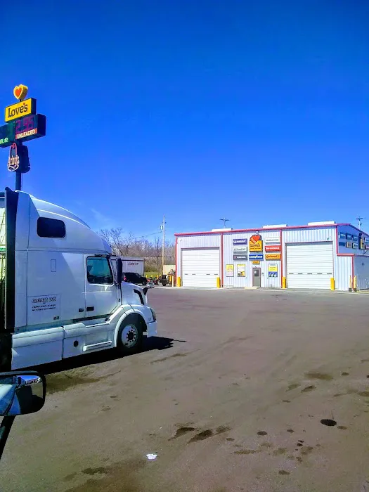 Yankee Commons Mobile Home Community Picture 6