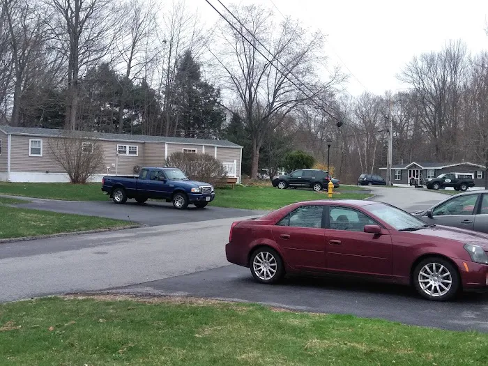 Yankee Commons Mobile Home Community Picture 7