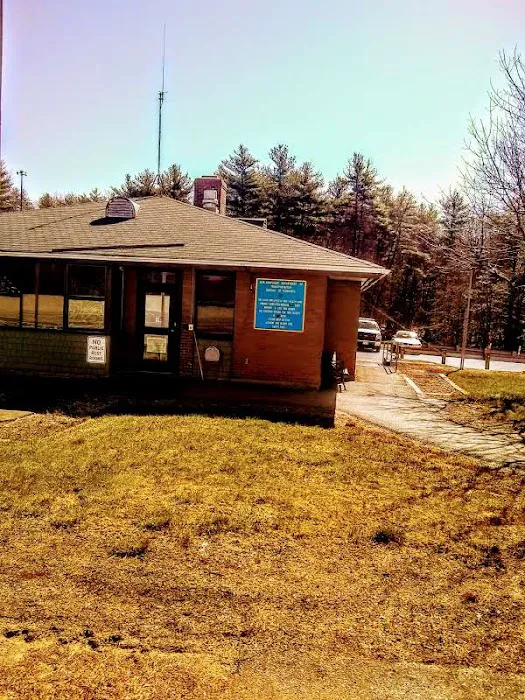 Yankee Commons Mobile Home Community Picture 9