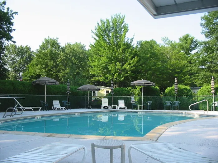 Farmwood Village Picture 2