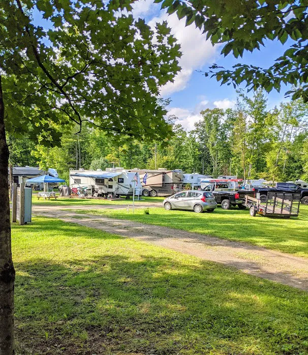 Rock Ledge Campground and RV Park Picture 6