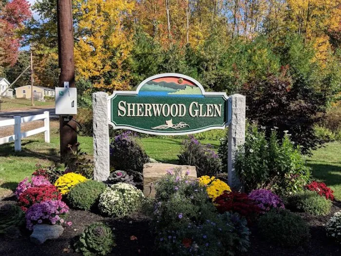 Sherwood Glen Picture 7