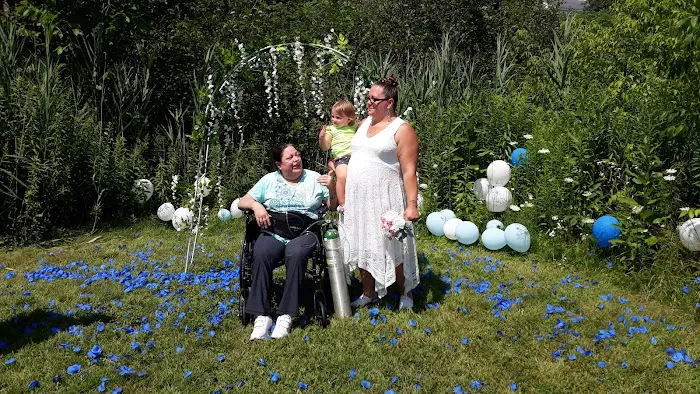 Roxbury Estates Picture 3