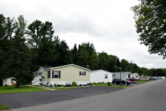 Madison Village Manufactured Home Community Picture 10