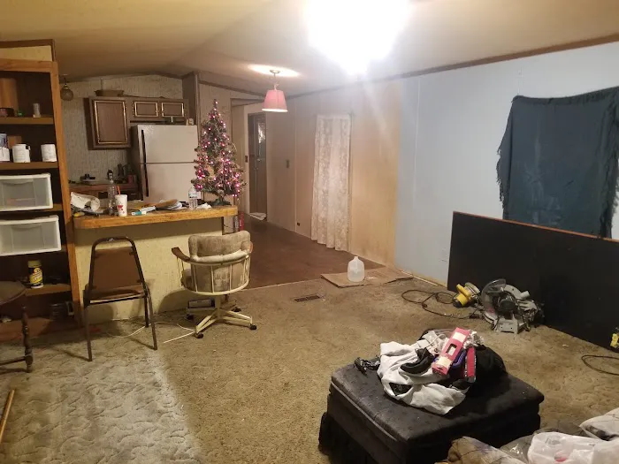 Conifer Mobile Village Picture 2