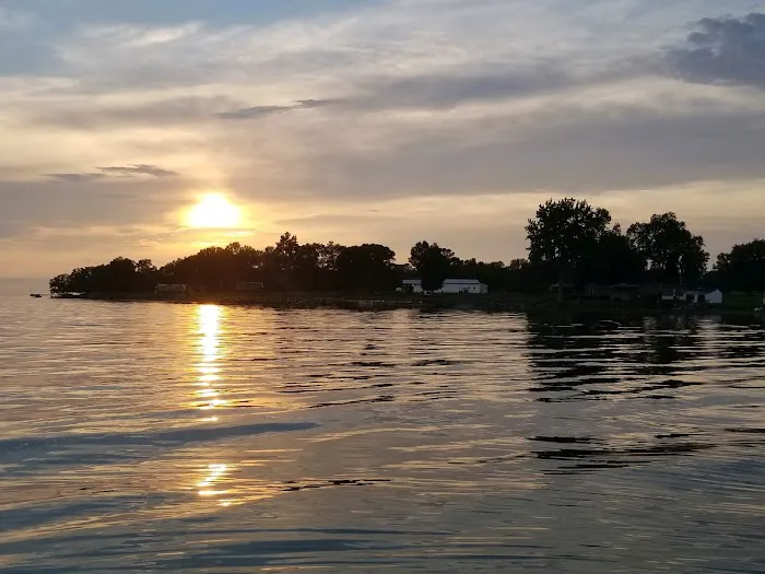 Ontario Shores and Marina (RV Park) Picture 9