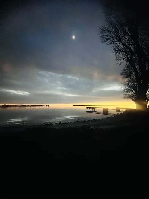 Ontario Shores and Marina (RV Park) Picture 7