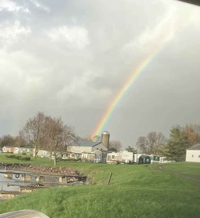 Docteur's Cottages and Seasonal Park Picture 9