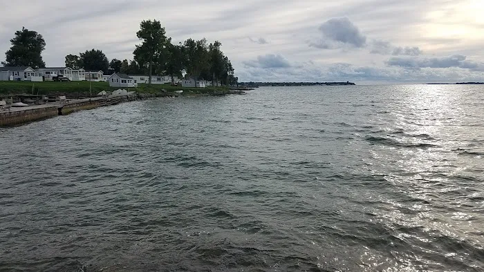 Willow Shores Corporation Picture 7