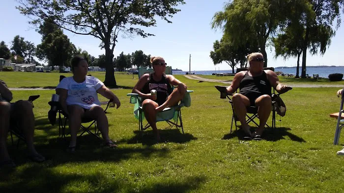 Willow Shores Corporation Picture 8