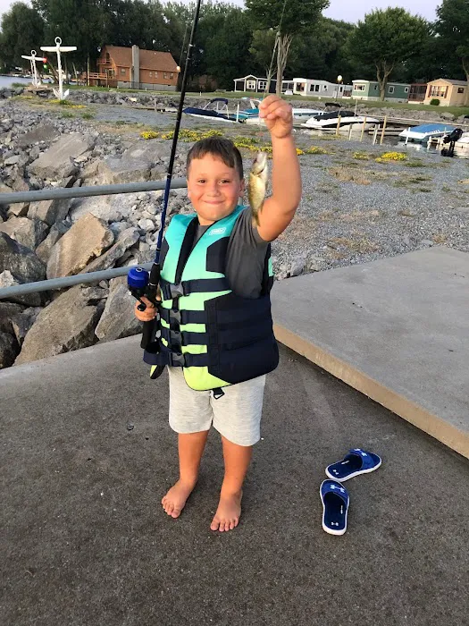 Island Shadows Mobile Home Park Picture 5