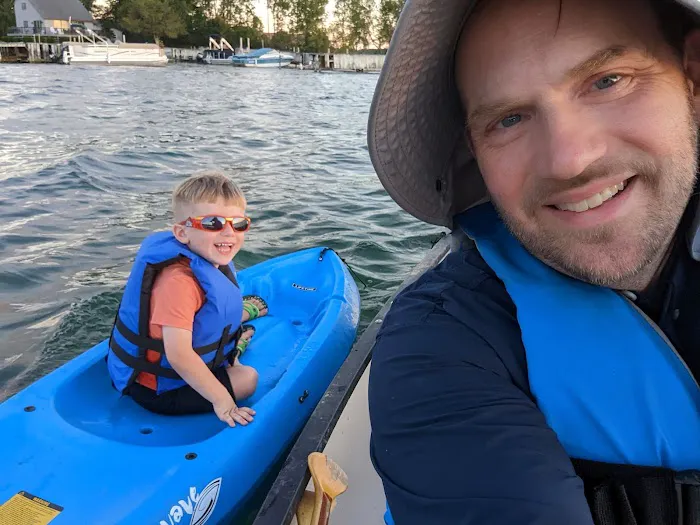 Fishers Point Mobile Park Picture 5