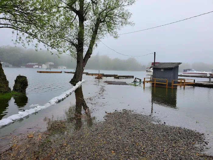 Swan Bay Estates & Marina Picture 10