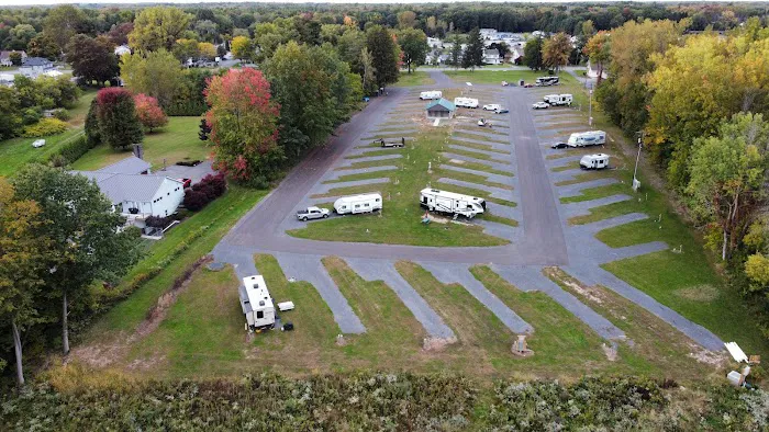 Seneca River RV Park Picture 9