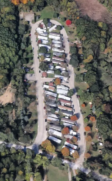 Starlight Mobile Home Park Picture 5