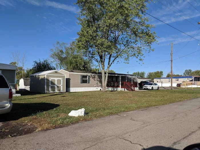 Island Lake MHP LLC Picture 5