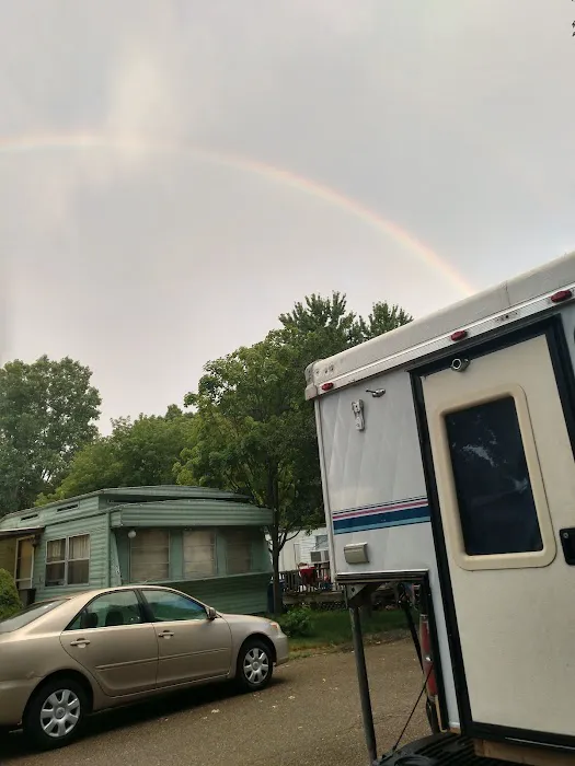 Fairlane Estates Picture 9