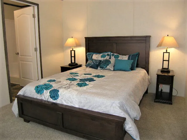 Wolf Creek Village Mobile Home & RV Park Picture 1