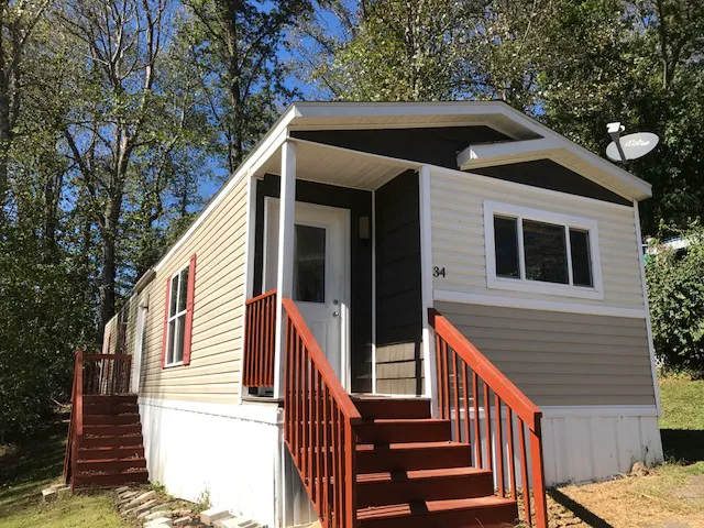 Forrest Hills Mobile Home Community Picture 2