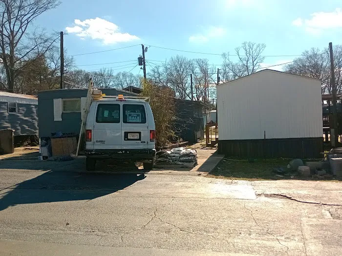 Colony South Mobile Home Park Picture 4