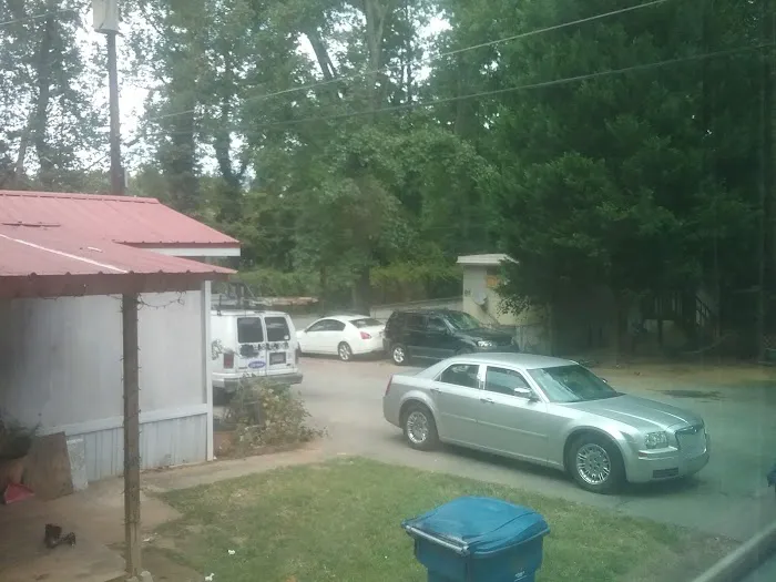 Avalon Mobile Home Park Picture 5