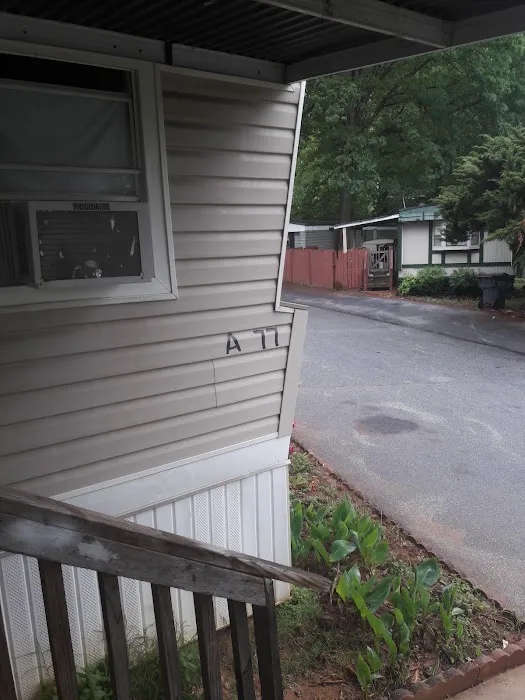 Avalon Mobile Home Park Picture 8