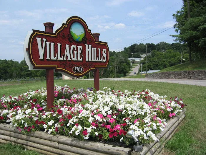 Village Hills RV & Mobile Home Community Picture 1