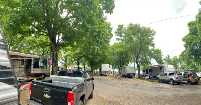 Trinity RV Park Picture 1