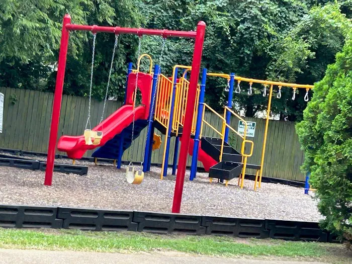 Cedar Park Pointe Mobile Home Park Picture 8