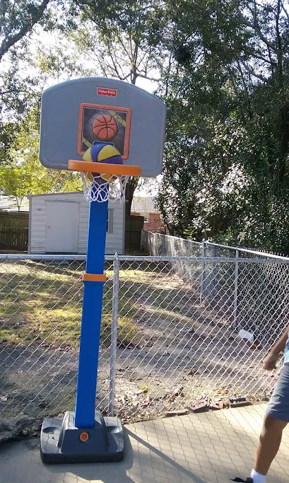 Oak Hill Mobile Homes Picture 3