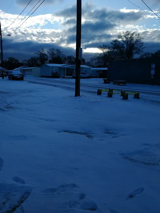 Oak Hill Mobile Homes Picture 7