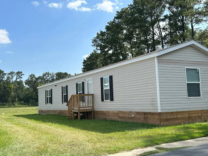 Bull Creek Mobile Home Community Picture 3