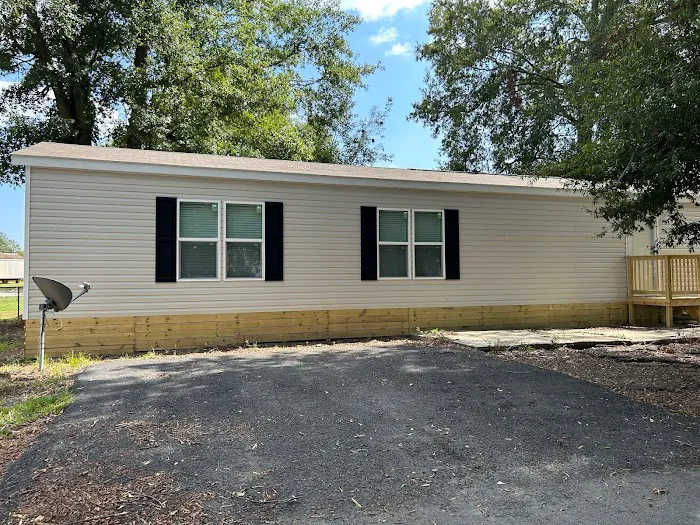 Bull Creek Mobile Home Community Picture 5